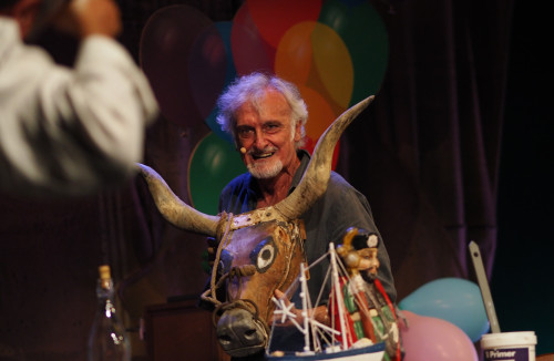 Massimo Venturiello in "Chicchignola"