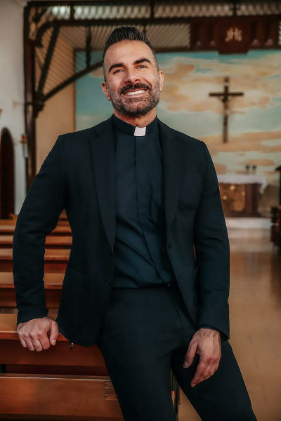 Presentazione libro di Don Cosimo Schena