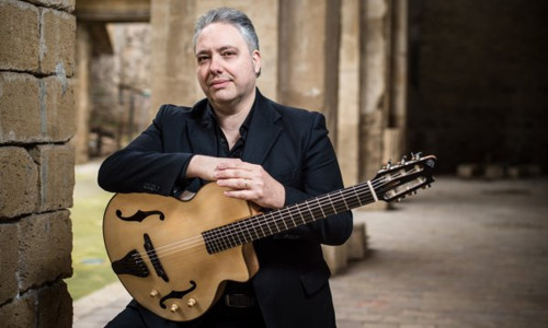 Francesco BUZZURRO, chitarra