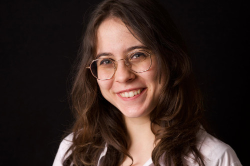 Sara Fiumefreddo presenta "Il profilo migliore" a Manduria