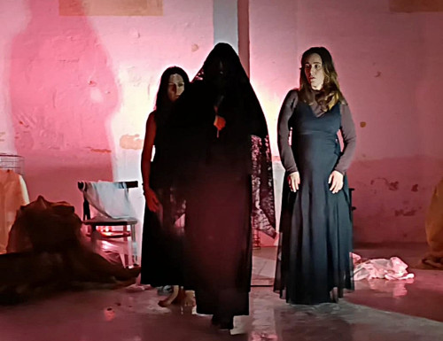 "Argia. L’arte, il rito, la Cura", la performance che evoca il rituale sardo in parallelo al tarantismo salentino