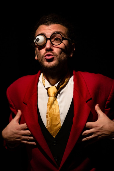 ESSERE AMLETO di Francesco Zaccaro