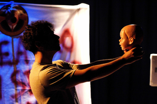 Lo spettacolo è stato annullato (causa fine del mondo)