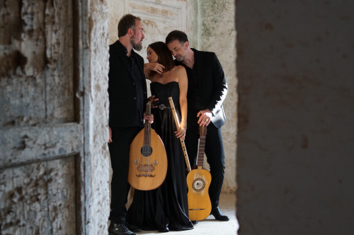 Presentazione del libro di Aurelia Triani e concerto de La Cantiga de la Serena