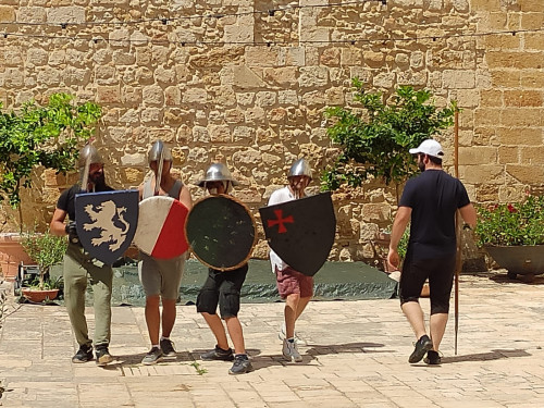 Brindisi e le Antiche Strade: Continuano gli appuntamenti della scherma storica