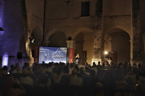 LuneDìLuMiere calicidicinema  Alla mia cara mamma nel giorno del suo compleanno, con Paolo Villaggio ed Eleonora Giorgi