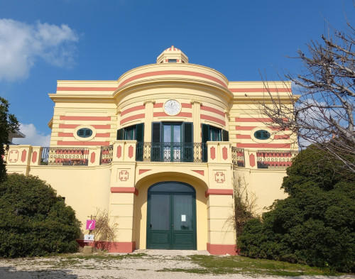 Tour delle ville e Museo del Corallo Bianco