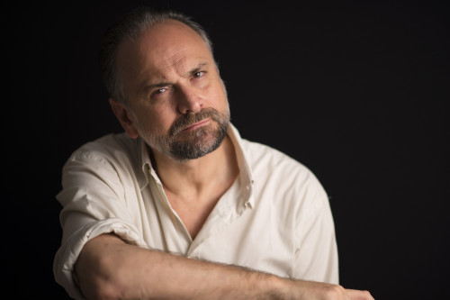 Massimo Popolizio in Pilato, con Stefano Saletti e Barbara Eramo