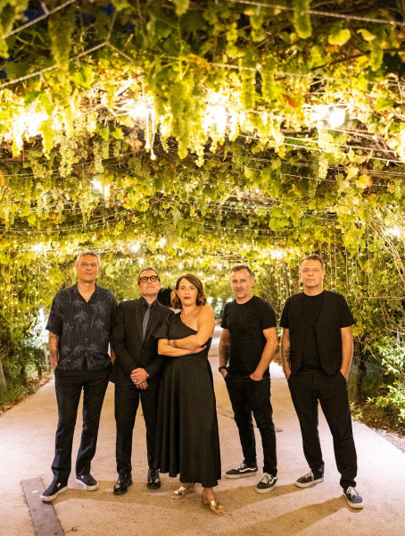 Annette and The Bradipos