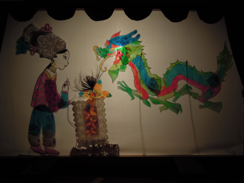 La signorina Mezzopunto e il drago - Teatro le Giravolte