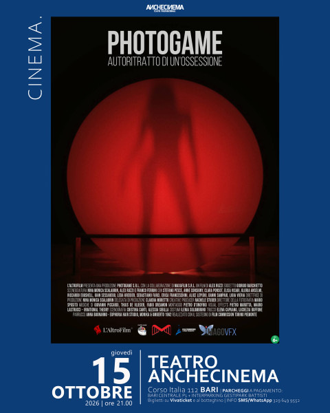 PHOTOGAME | Autoritratto di un'ossessione