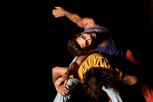 Naufragio con spettatore – Compagnia Zappalà Danza